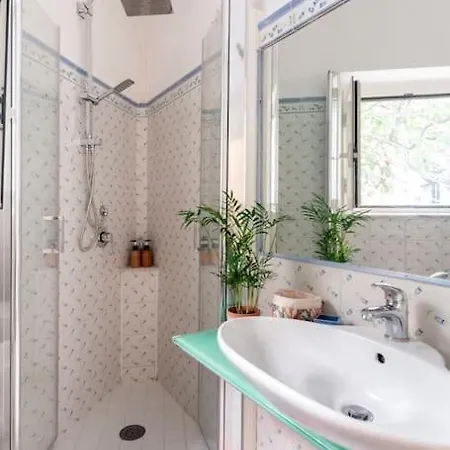 Apartament Bouganville House Neapol