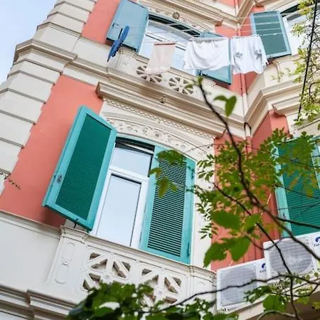 Bouganville House *